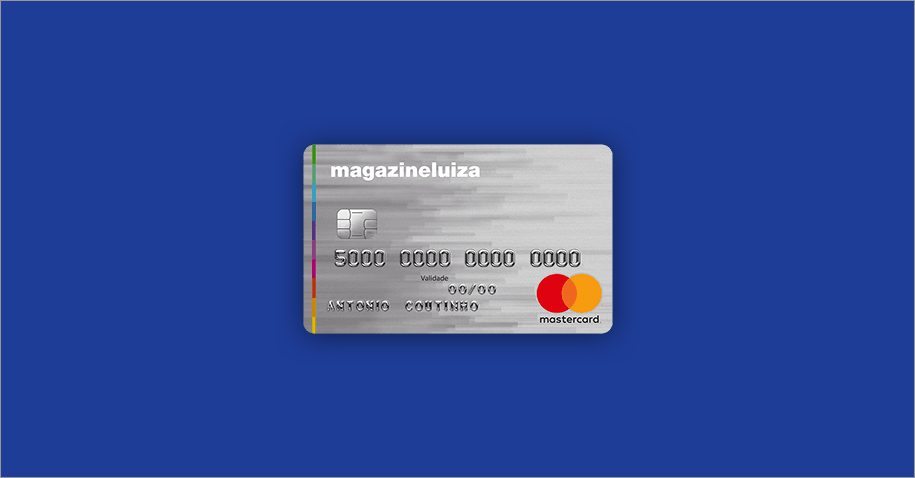 Revista tarjeta Luiza en plata con numeración cero.